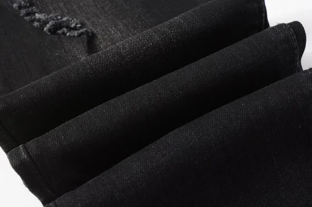 Amiri طباعة جرافيكية distressed جينز أسود من الدنيم 2