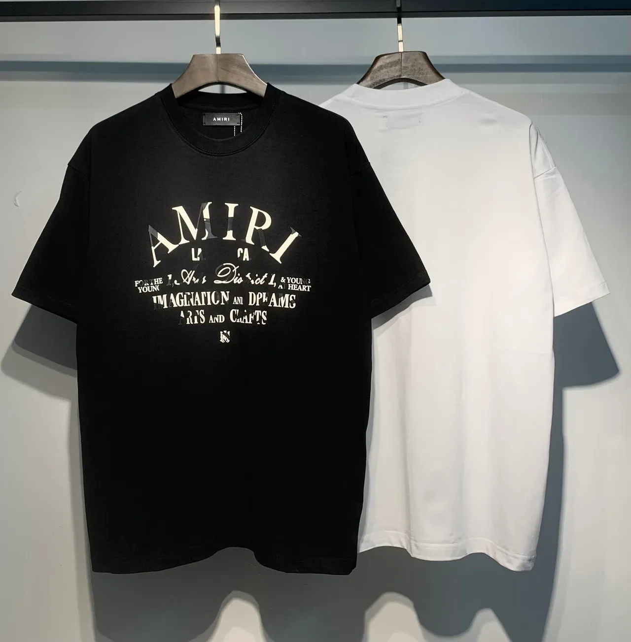 Camiseta oversized con estampado gráfico Amiri 12