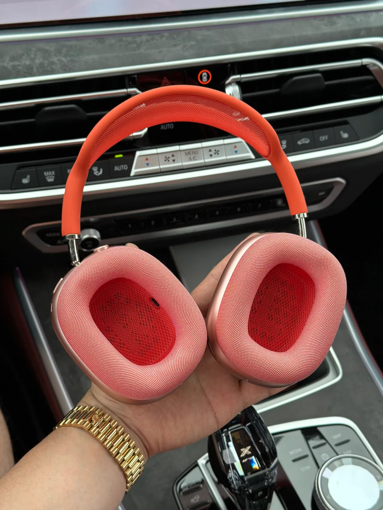 Apple AirPods Max naranja auriculares over-ear 3
