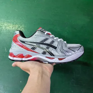 ASICS Gel-Kayano 14 Silver Black Red दौड़ने के जूते
