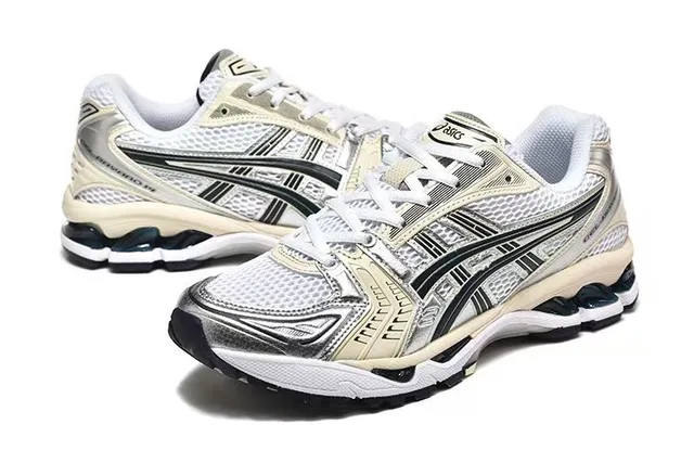 ASICS Gel-Kayano বেইজ সিলভার কাঠামোগত স্থিতিশীলতা জুতা জাল এবং সিন্থেটিক ওভারলে উপর চলমান জুতা 3