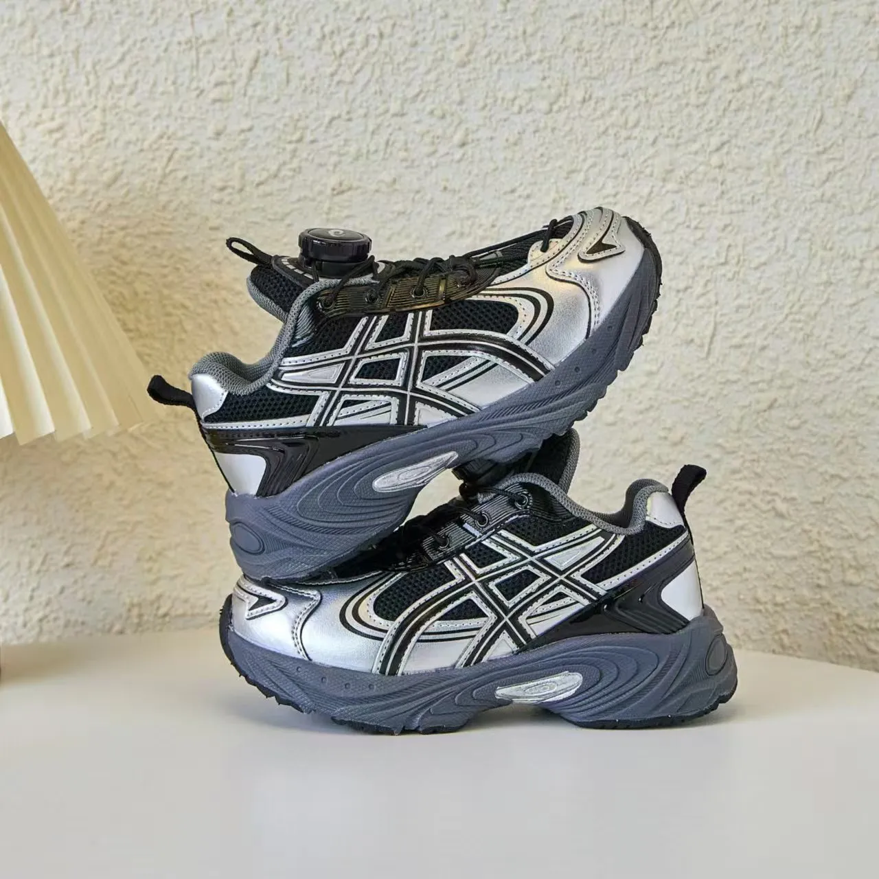 ASICS Gel-Kayano Black Silver Platform Sole Mesh And Synthetic Overlay Construction Chunky Sneakers 8