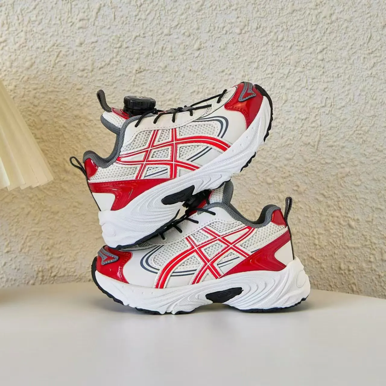 ASICS Gel-Kayano Black Silver Platform Sole Mesh And Synthetic Overlay Construction Chunky Sneakers 20
