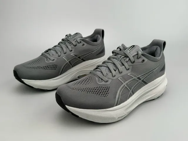 ASICS Gel-Kayano Gray White Engineered Mesh Upper Structured Synthetic Overlays Running Shoes 6