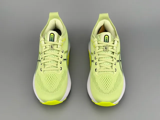 ASICS Gel-Kayano लाइम ग्रीन रनिंग जूते 8