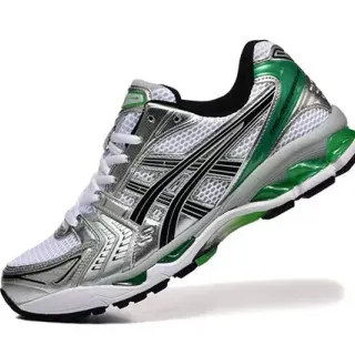 ASICS Gel-Kayano 银色和绿色跑鞋