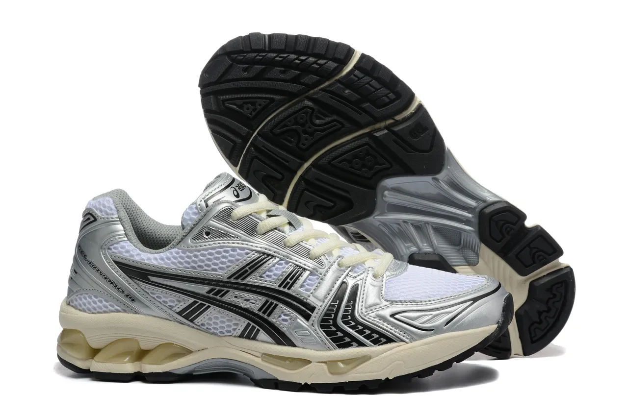 ASICS Gel-Kayano Argent Noir Métallique Recouvrements Synthétiques Maille Blanche Ingénierie Chaussures de course 4