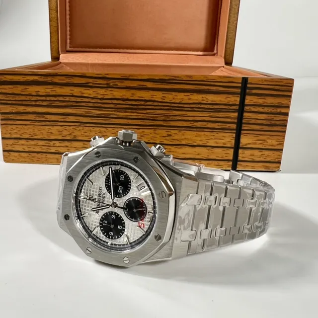 Audemars Piguet Royal Oak Offshore Chronograph Silver Checkered Dial Mechanical Watch 2