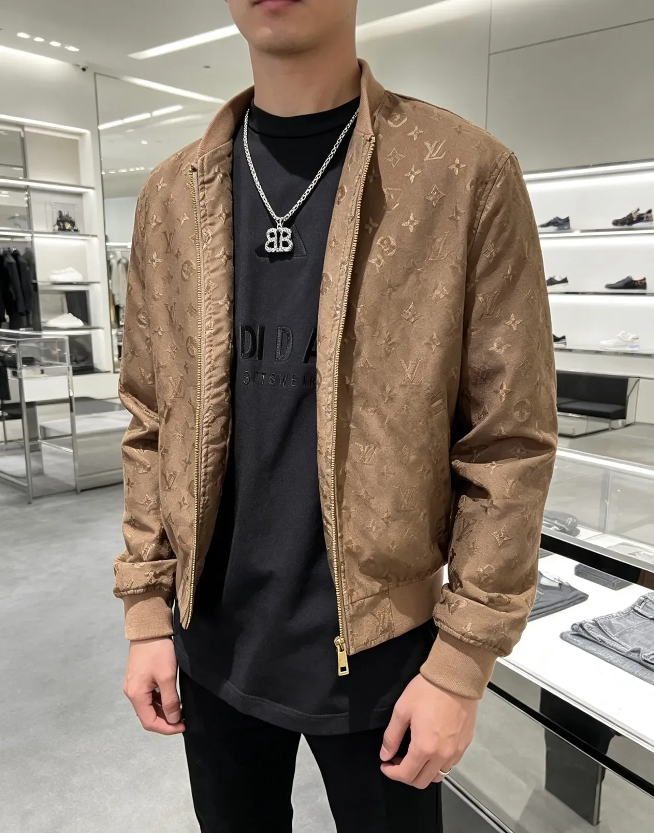 Balenciaga BB Chain 银色 Chunky Curb-Link Sculpted Interlocking Pendant 项链 6