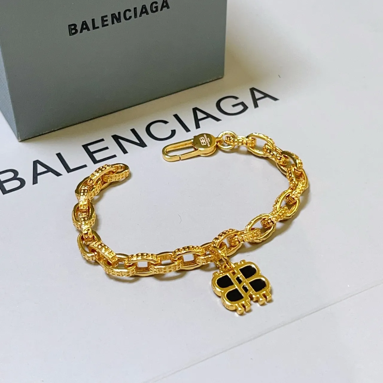 Balenciaga BB Logo 金黑 厚实 Curb-Link Chain Textured Surfaces 手链 5