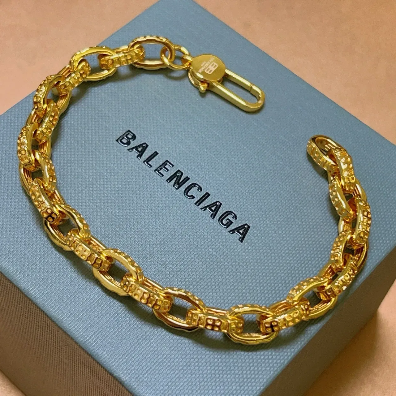 Balenciaga Pulsera Chunky Oval-Link Dorado 9