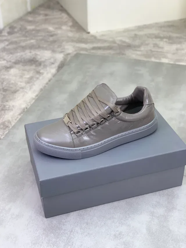 Balenciaga Le City धातवीय भूरा लाइफस्टाइल स्नीकर 4