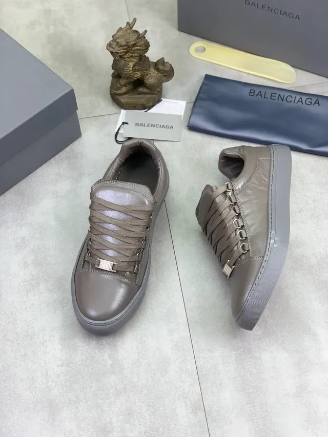 Balenciaga Le City धातवीय भूरा लाइफस्टाइल स्नीकर 5