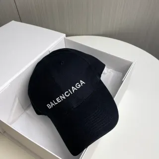 Balenciaga Logo Cap 黑色白色六面板构造刺绣棒球帽