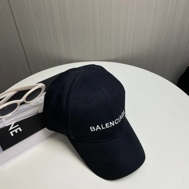 Balenciaga Logo Cap 黑色白色六面板构造刺绣棒球帽 9