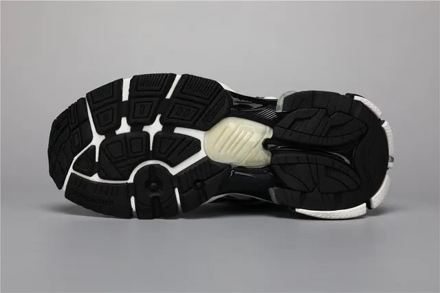 Balenciaga Runner Black White Chunky Sneakers 6