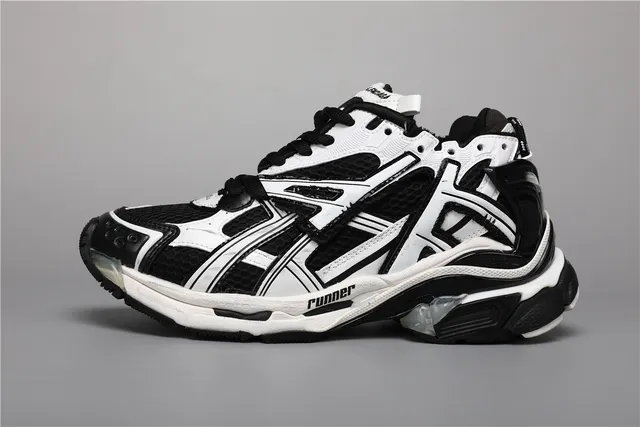 Balenciaga Runner Black White Chunky Sneakers 9