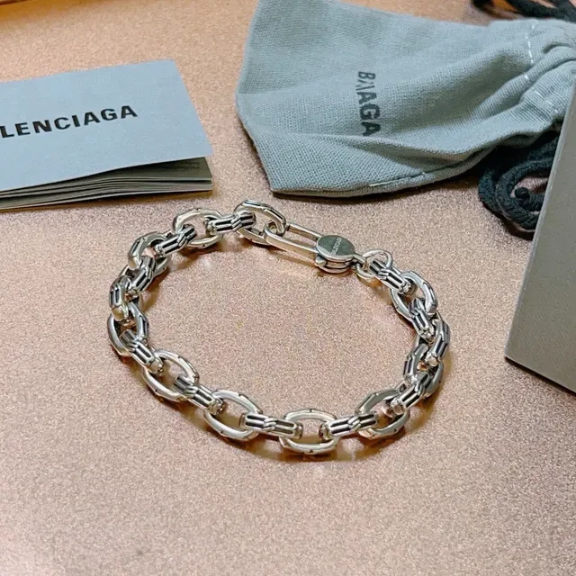 Balenciaga Silver Chunky Link Chain Polished Metal Bracelet 4