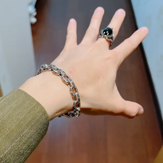 Balenciaga Silver Chunky Link Chain Polished Metal Bracelet 5