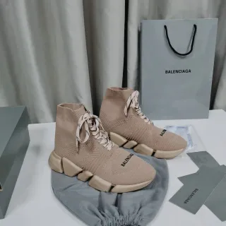 Balenciaga Speed Trainer Beige किनिट सोक-फिट लाइफस्टाइल स्नीकर्स