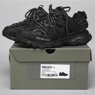 巴伦西亚加 Track Sneaker 黑色厚底运动鞋