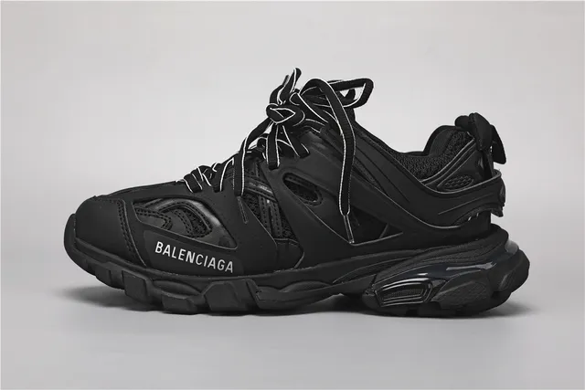 Balenciaga Track Sneaker Zapatos negros con suela gruesa 9