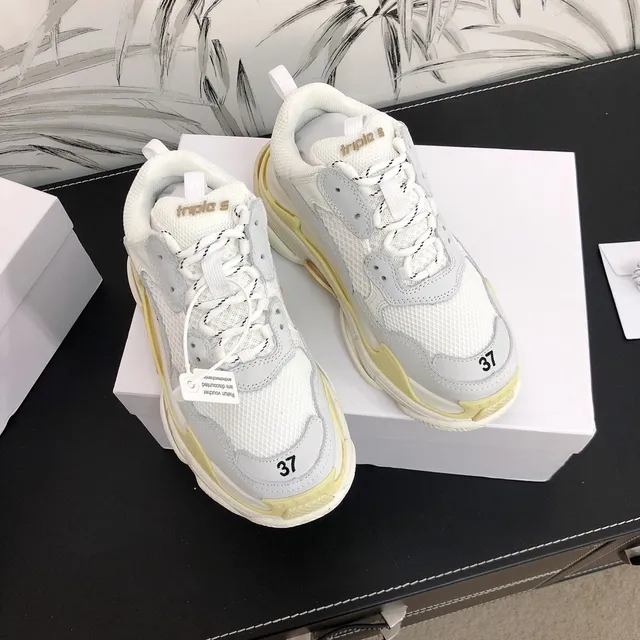 Balenciaga Triple S Tênis Chunky Brancos Cinza Amarelo 2
