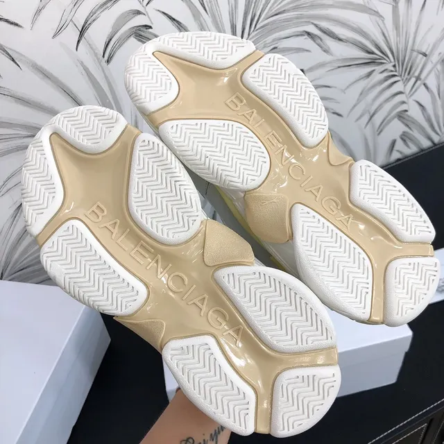 Balenciaga Triple S Tênis Chunky Brancos Cinza Amarelo 3