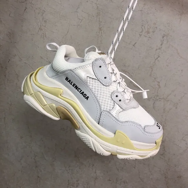 Balenciaga Triple S Tênis Chunky Brancos Cinza Amarelo 5