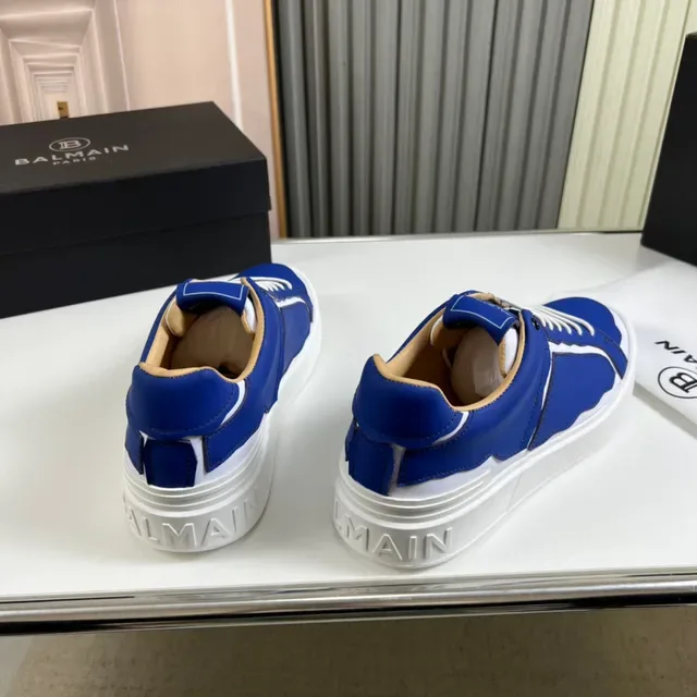 Balmain Tênis Lifestyle Azul Branco Low-Top de Couro com Painéis 6