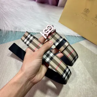 Burberry Beige Black Reversible Woven Vintage Check Pattern Canvas Belt
