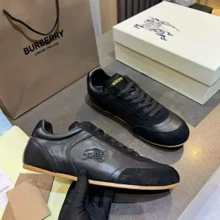 Burberry أحذية رياضية أسلوب حياة أسود وبيج جلد ومكسوة نعل مطاطي