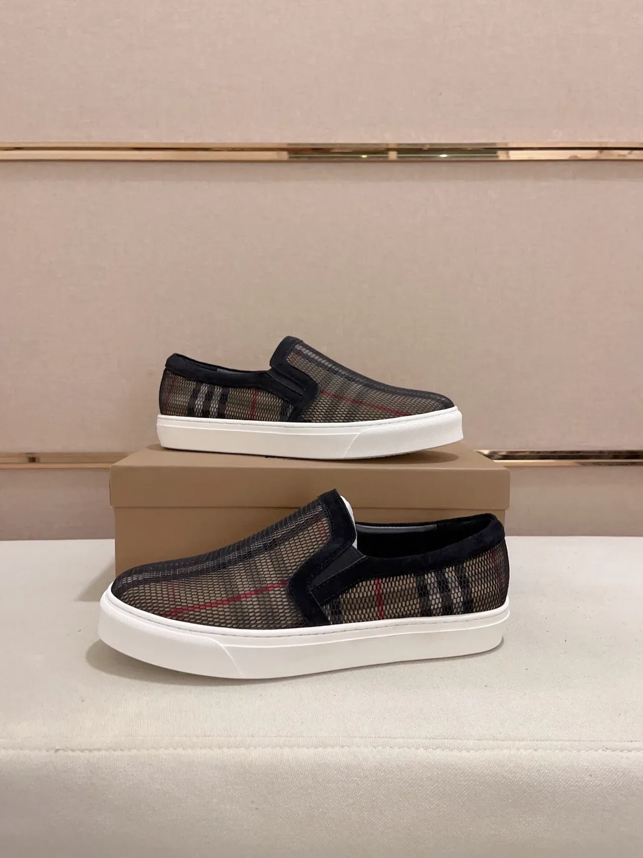 Burberry Check Malla Slip-On Lifestyle Zapalillas 7