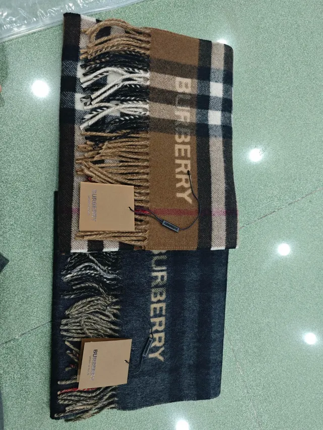 Burberry Classic Check Cachecol Marrom Bege Preto Branco Cashmere 9