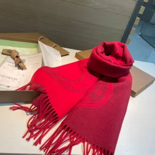 Cachecol Burberry Monogram de cashmere vermelho