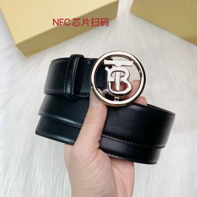 Burberry TB Belt Ceinture en cuir noir 4