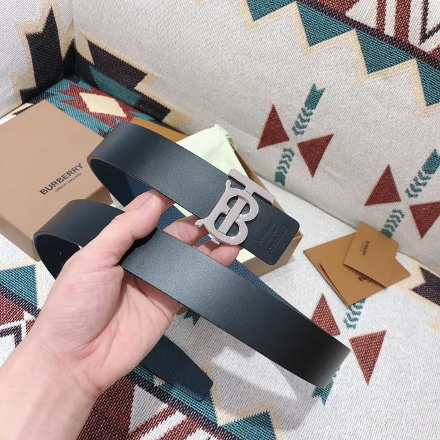 Burberry TB Monogram Belt Black Silver Smooth Oversized Buckle Leather Belt 2