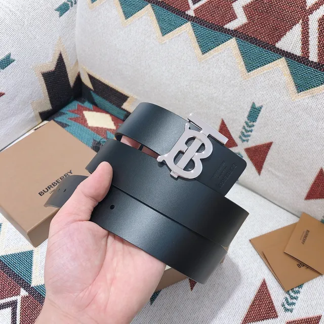 Burberry TB Monogram Belt Black Silver Smooth Oversized Buckle Leather Belt 4