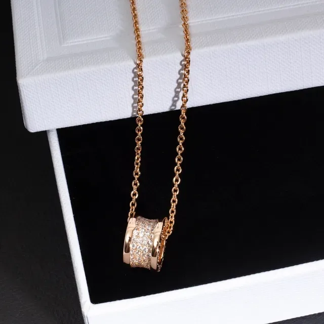 Bvlgari B.zero1 घूर्णन डबल-रिंग पावे क्रिस्टल हार 3