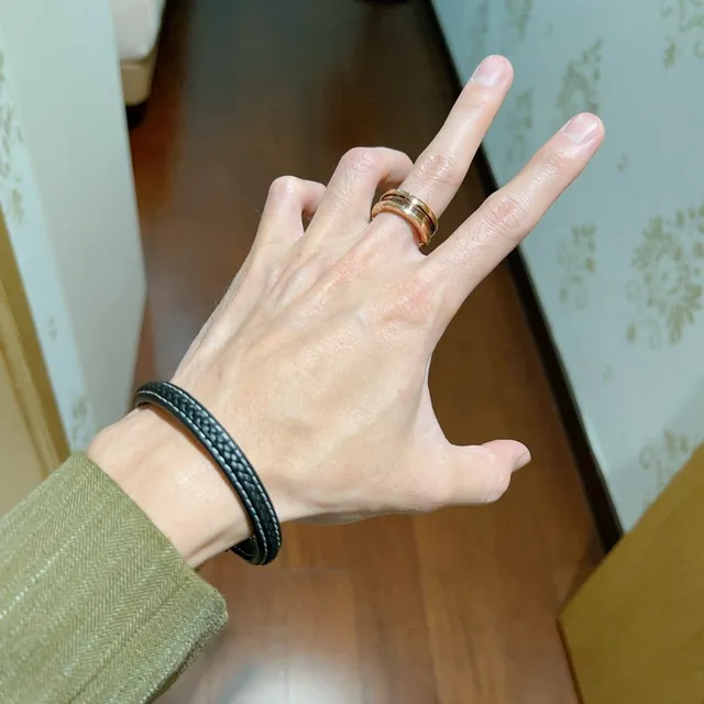 Bvlgari B.zero1 Rotating Dual-Band Rose Gold Ring 5