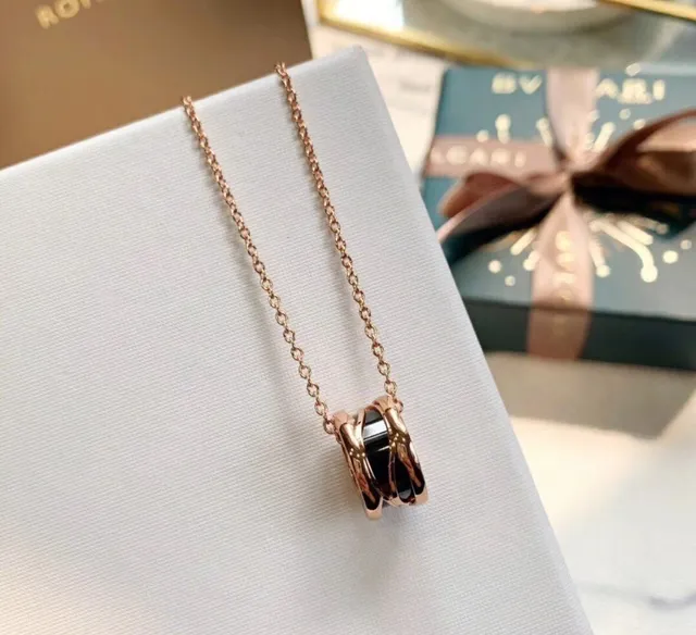 Bvlgari B.zero1 Tubogas Colar de Cerâmica de Ouro Rosa e Preto 3