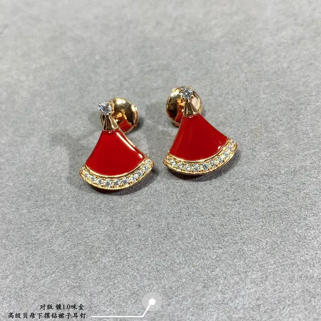 Bvlgari Divas’ Dream Fan-Shaped Enamel and Gemstone Earrings 5