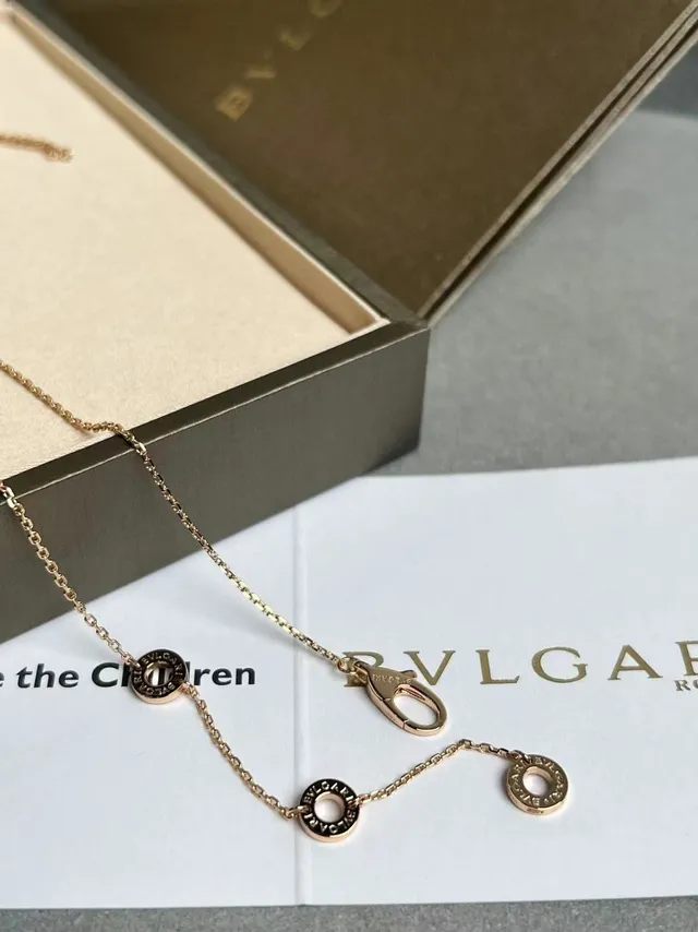 Bvlgari Divas’ Dream قلادة شكل المروحة من لؤلؤ الأم 8