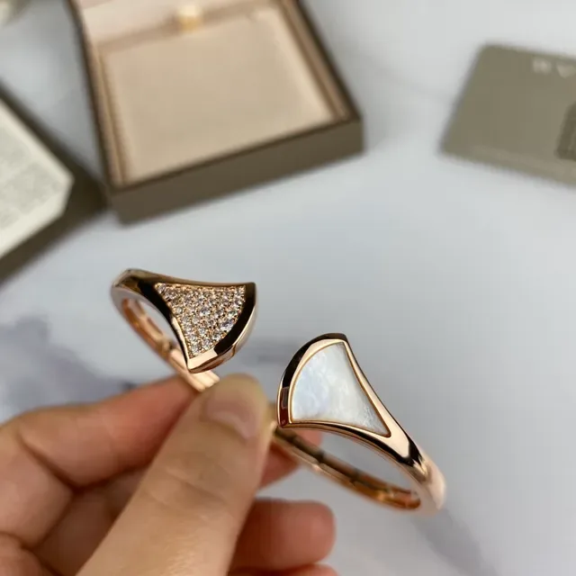 Bvlgari Divas’ Dream Fan-Shaped Pavé and Mother-of-Pearl Open Cuff Bracelets 4
