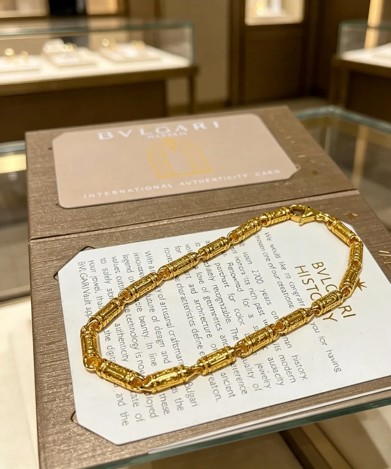 Bvlgari Gold Tubular Links Engraved Geometric Detailing Bracelet 2