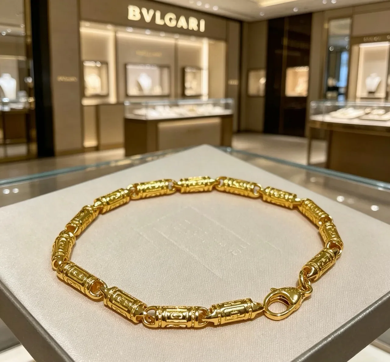 Bvlgari Gold Tubular Links Engraved Geometric Detailing Bracelet 9