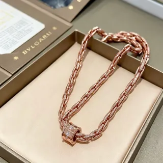 Bvlgari Pink Gold Twisted Rope-Link Chain Pavé-Diamond Clasp Necklace