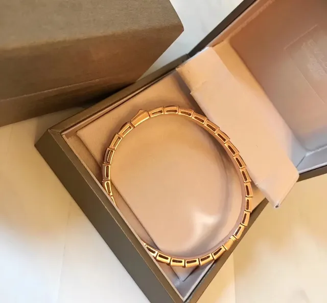 Bvlgari लाल सोना सेगमेंटेड रिजिड बैंगल गुलाबी ब्रेसलेट 4