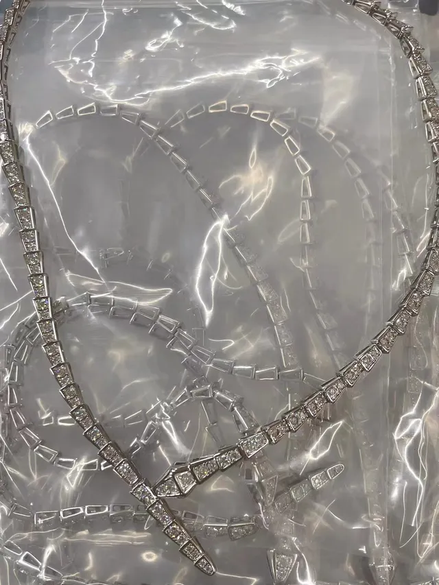 Bvlgari Serpenti Articulated Scale-Link Pavé Head and Tail Necklace 3