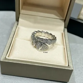 Bvlgari Serpenti Pavé Diamond Ring